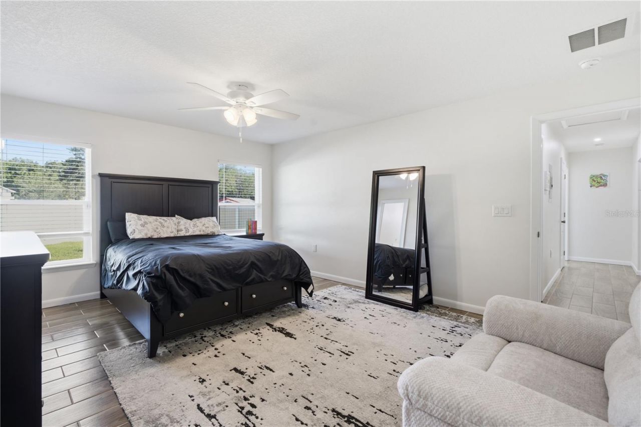 212 Pleasant Street, Lake Helen, FL 32744 Photo