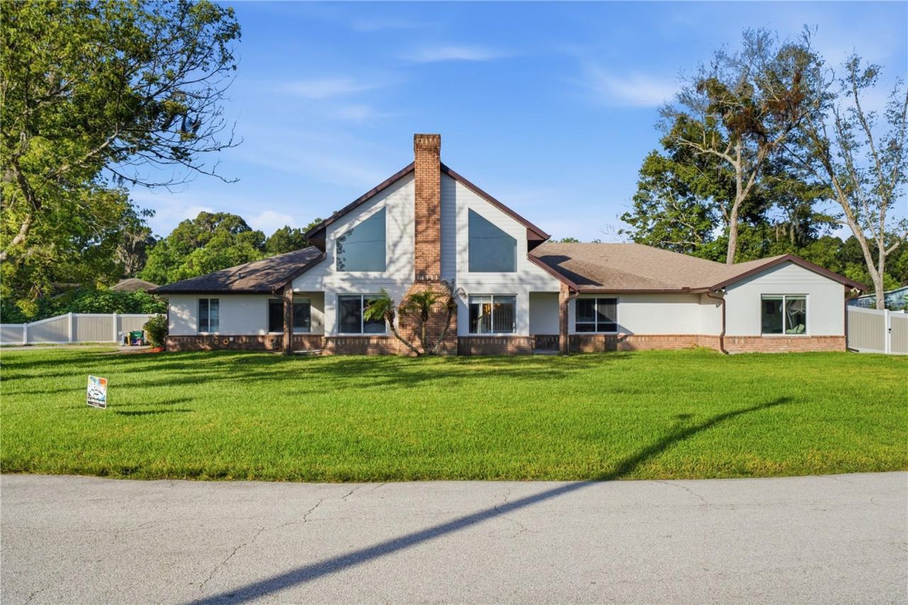 212 Pleasant Street, Lake Helen, FL 32744 Photo