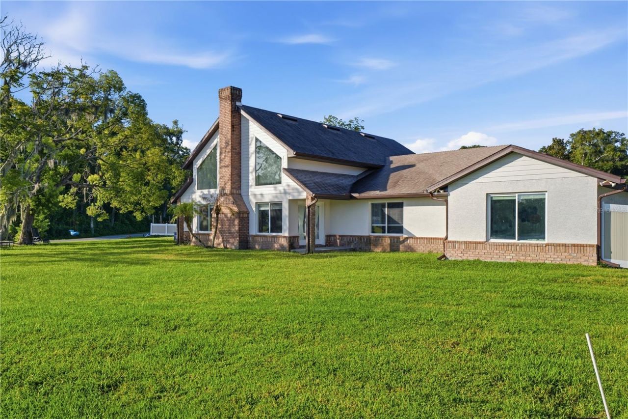 212 Pleasant Street, Lake Helen, FL 32744 Photo