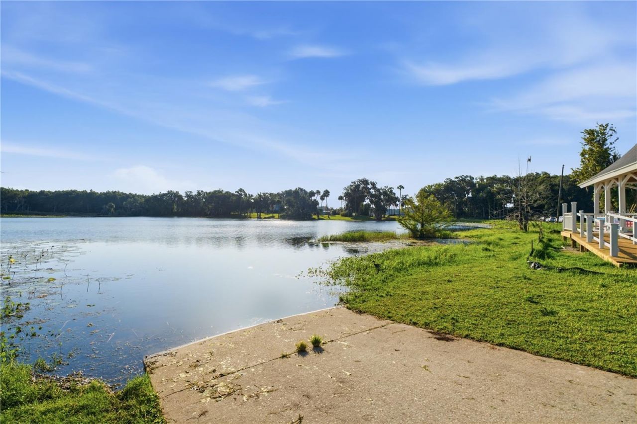 212 Pleasant Street, Lake Helen, FL 32744 Photo