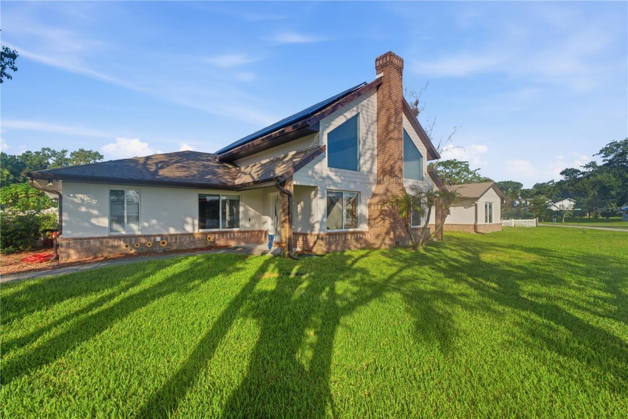 212 Pleasant Street, Lake Helen, FL 32744 Photo