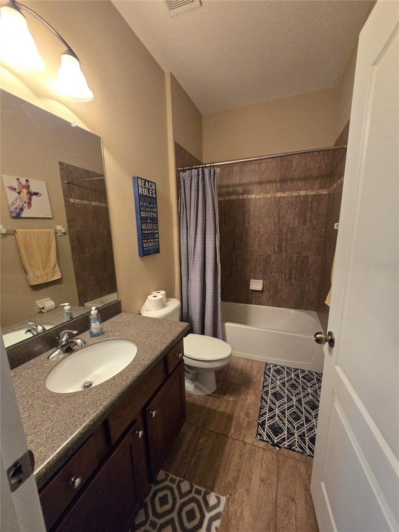8451 Karpeal Drive, Sarasota, FL 34238 Photo