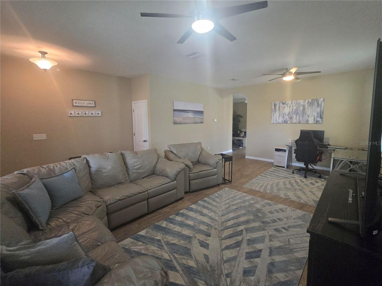 8451 Karpeal Drive, Sarasota, FL 34238 Photo