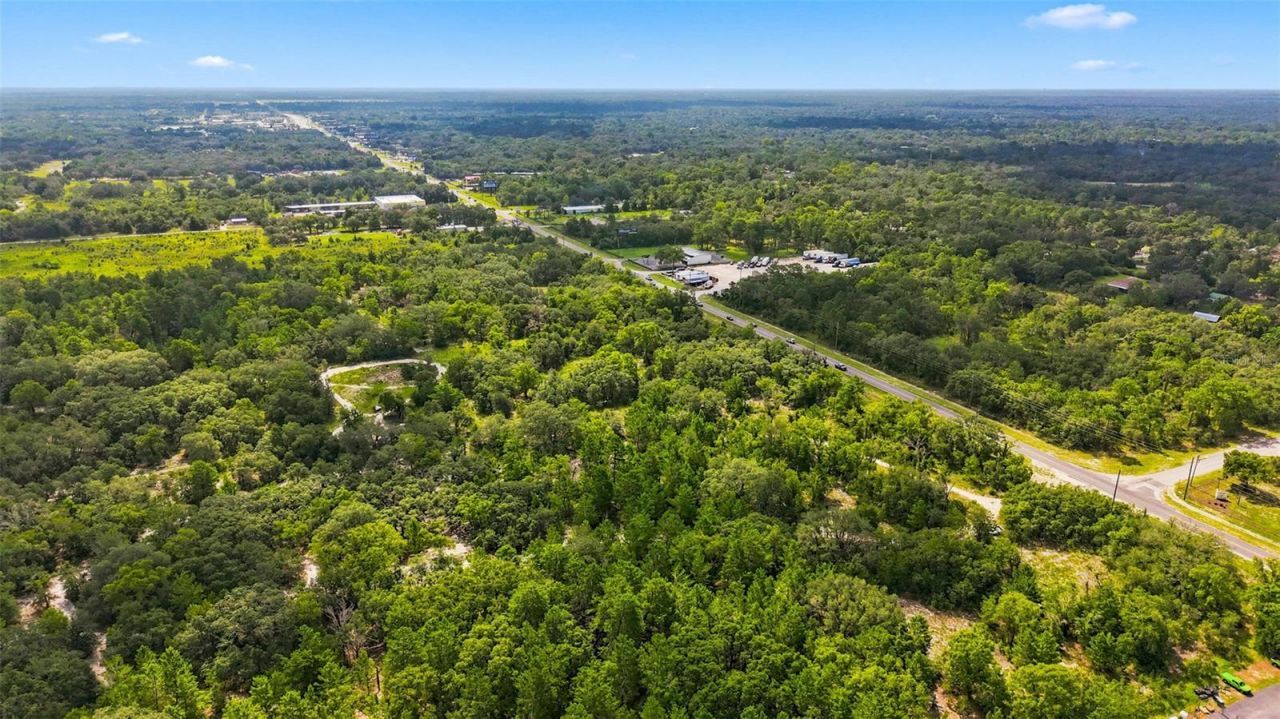 8439 County Line Road , Spring Hill, FL 34608 Photo