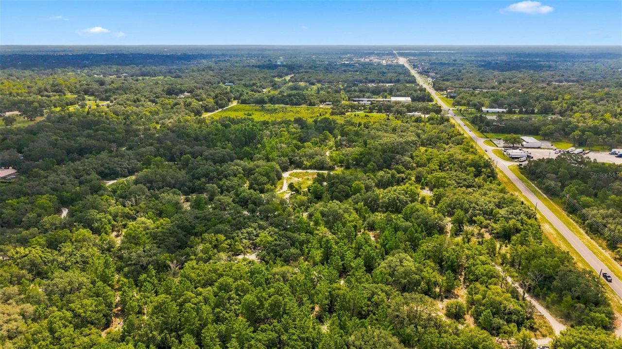 8439 County Line Road , Spring Hill, FL 34608 Photo