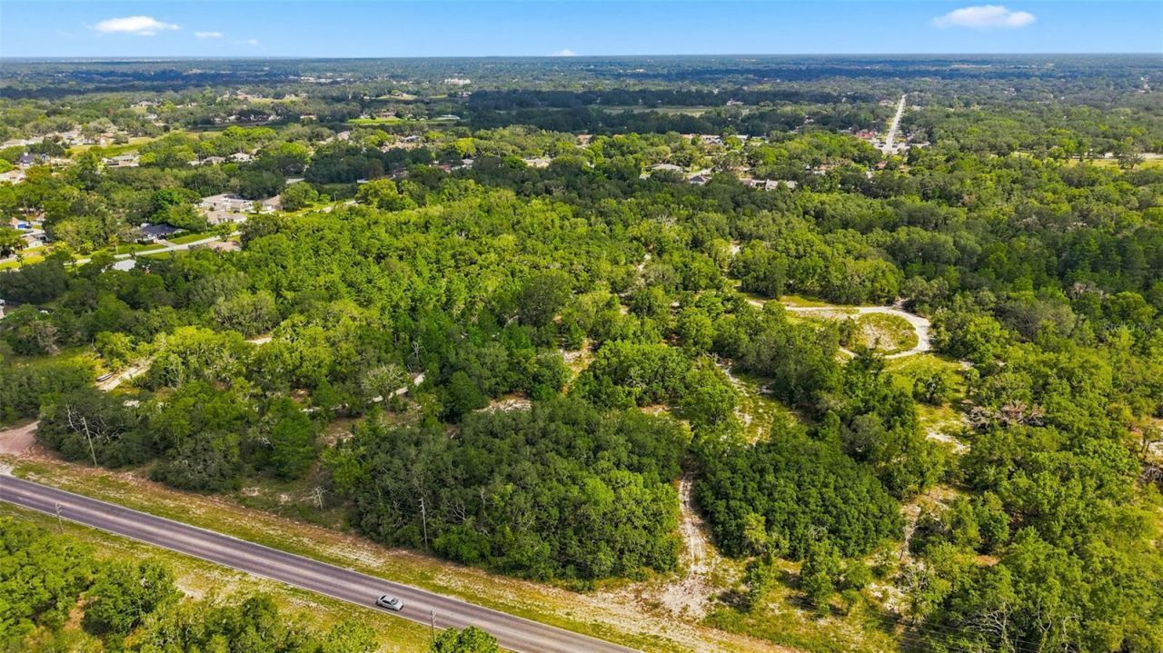 8439 County Line Road , Spring Hill, FL 34608 Photo