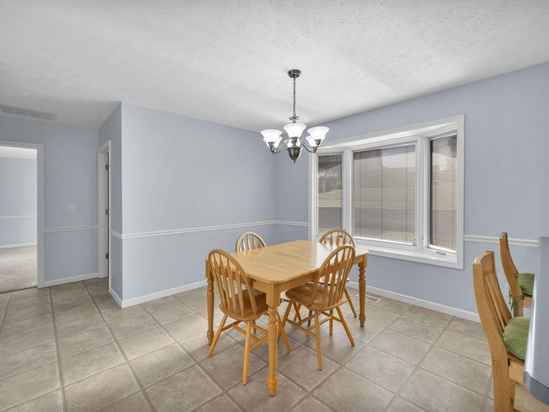 23 Bon Air Drive, Urbana, OH 43078 Photo 18