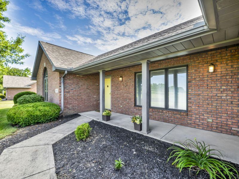 23 Bon Air Drive, Urbana, OH 43078 Photo 6