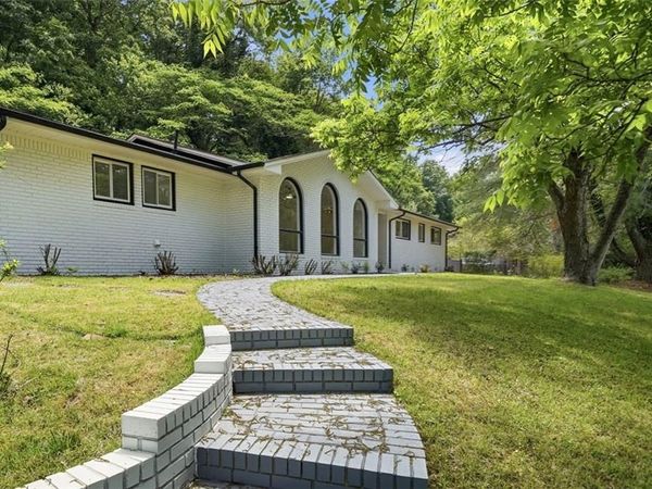 1150 Chestatee Road, Gainesville, GA 30501
