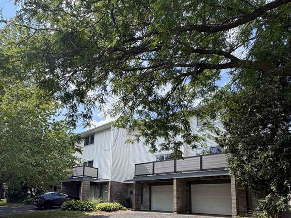 401 Melody Lane, Unit B, Verona, WI 53593