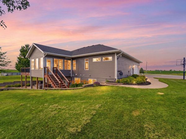 11161 S 76th Avenue W, Prairie City, IA 50228