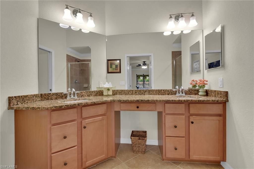 28031 Bridgetown Ct, Unit 5424, Bonita Springs, FL 34135 Photo
