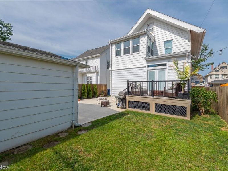 1225 Gladys Avenue , Lakewood, OH 44107 Photo 13