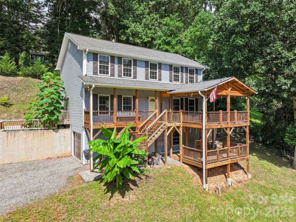 133 Shadow Oak Lane , Clyde, NC 28721