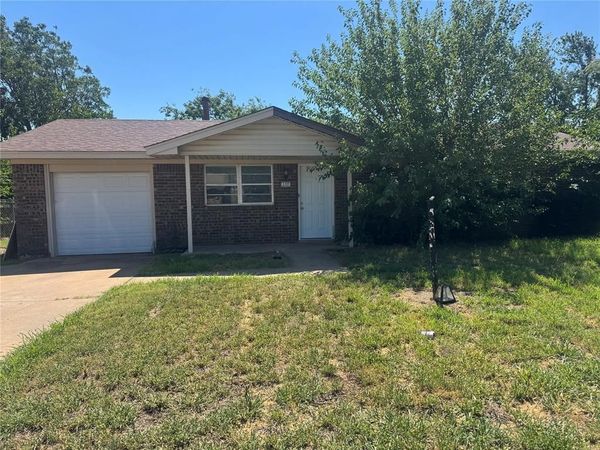 137 Bluestem Street, Weatherford, OK 73096