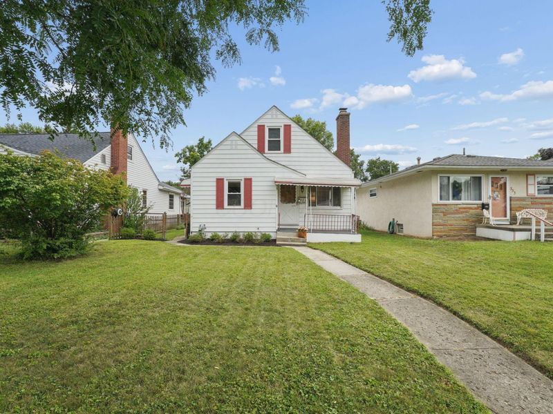 559 E Beechwold Boulevard, Columbus, OH 43214 Photo 3