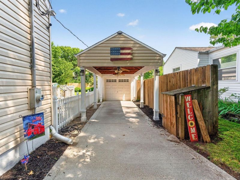 202 Deland Avenue, Columbus, OH 43214 Photo 5