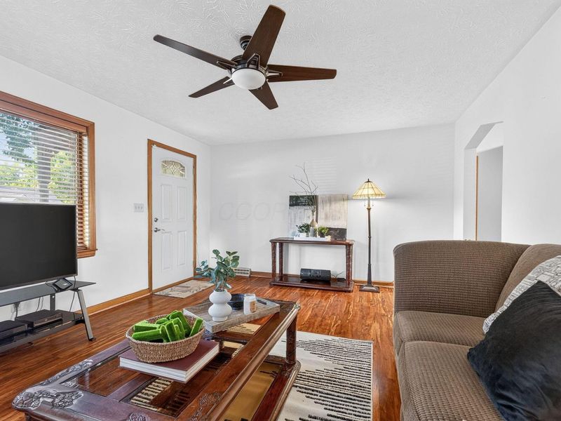 202 Deland Avenue, Columbus, OH 43214 Photo 8