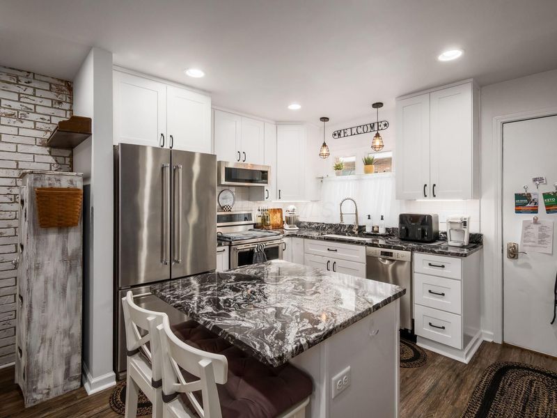 108 E Dublin Granville Road, Unit O, Worthington, OH 43085 Photo 8
