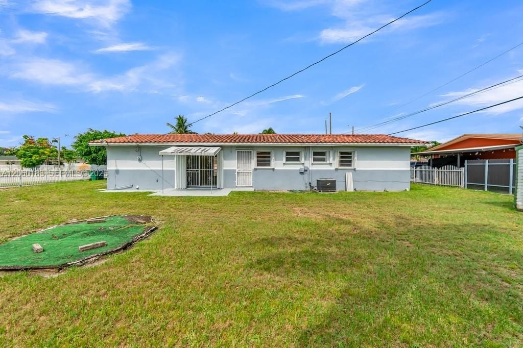 17430 NW 37th Ct , Miami Gardens, FL 33055 Photo