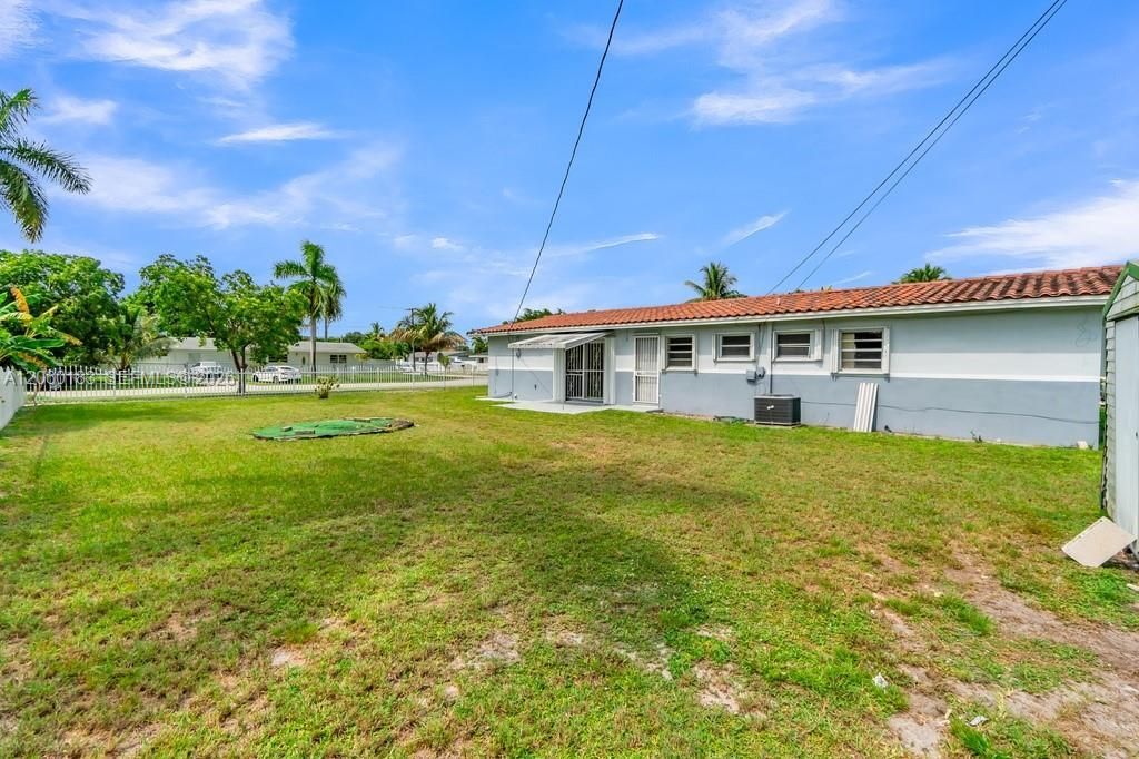 17430 NW 37th Ct , Miami Gardens, FL 33055 Photo