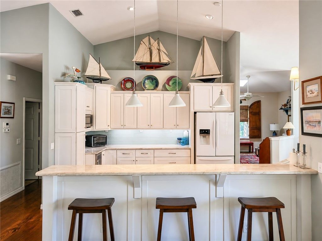 916 Pebble Lane, Vero Beach, FL 32963 Photo