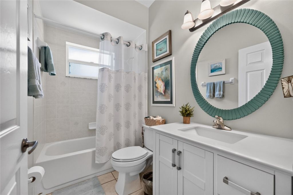 916 Pebble Lane, Vero Beach, FL 32963 Photo