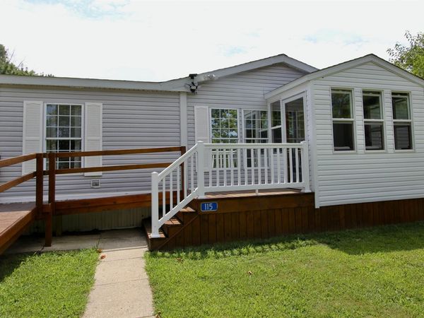 115 LAKE WILDWIND Drive, Metamora, IL 61548