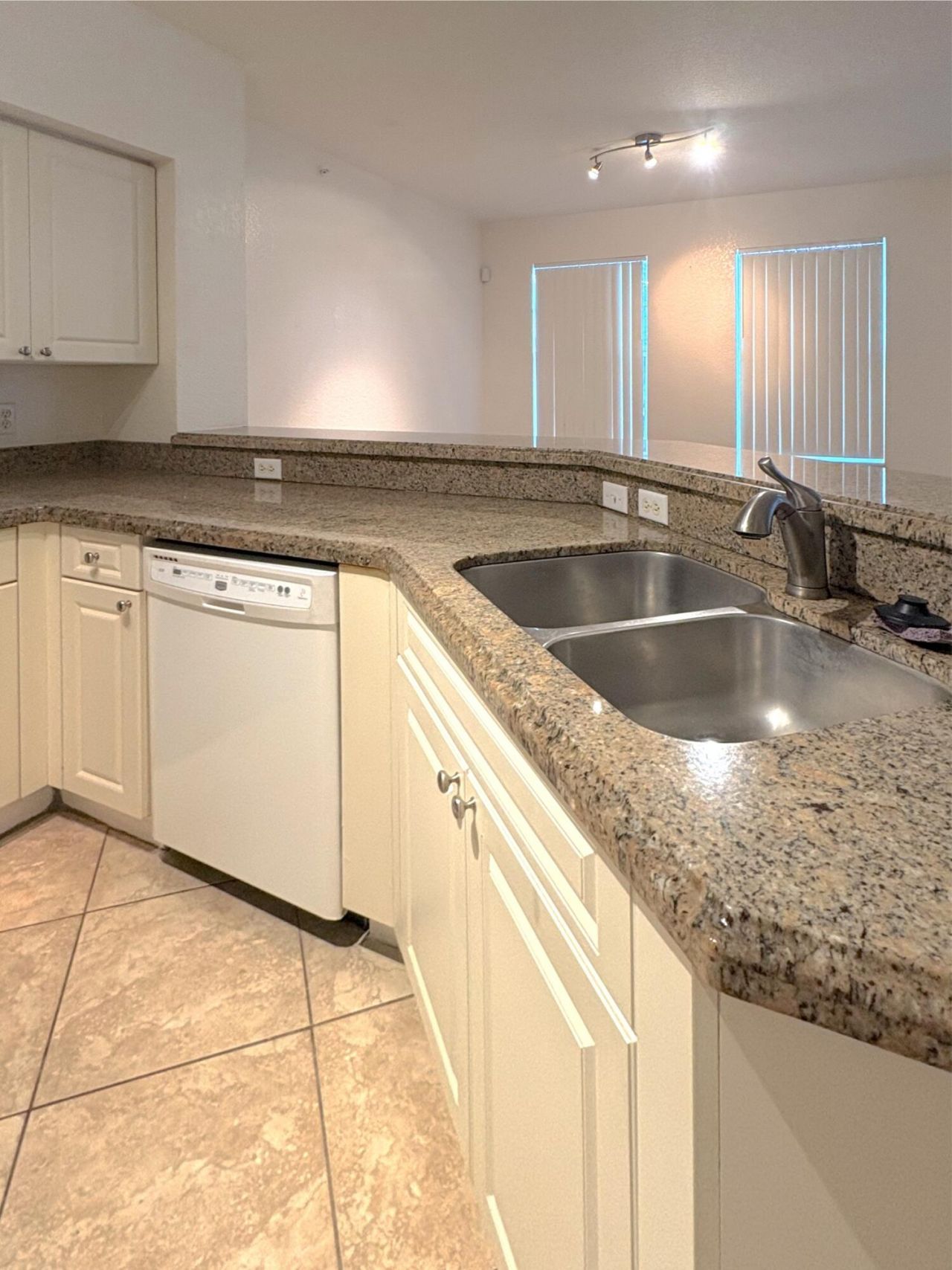 6540 W Sample Road, Unit 6540, Coral Springs, FL 33067 Photo