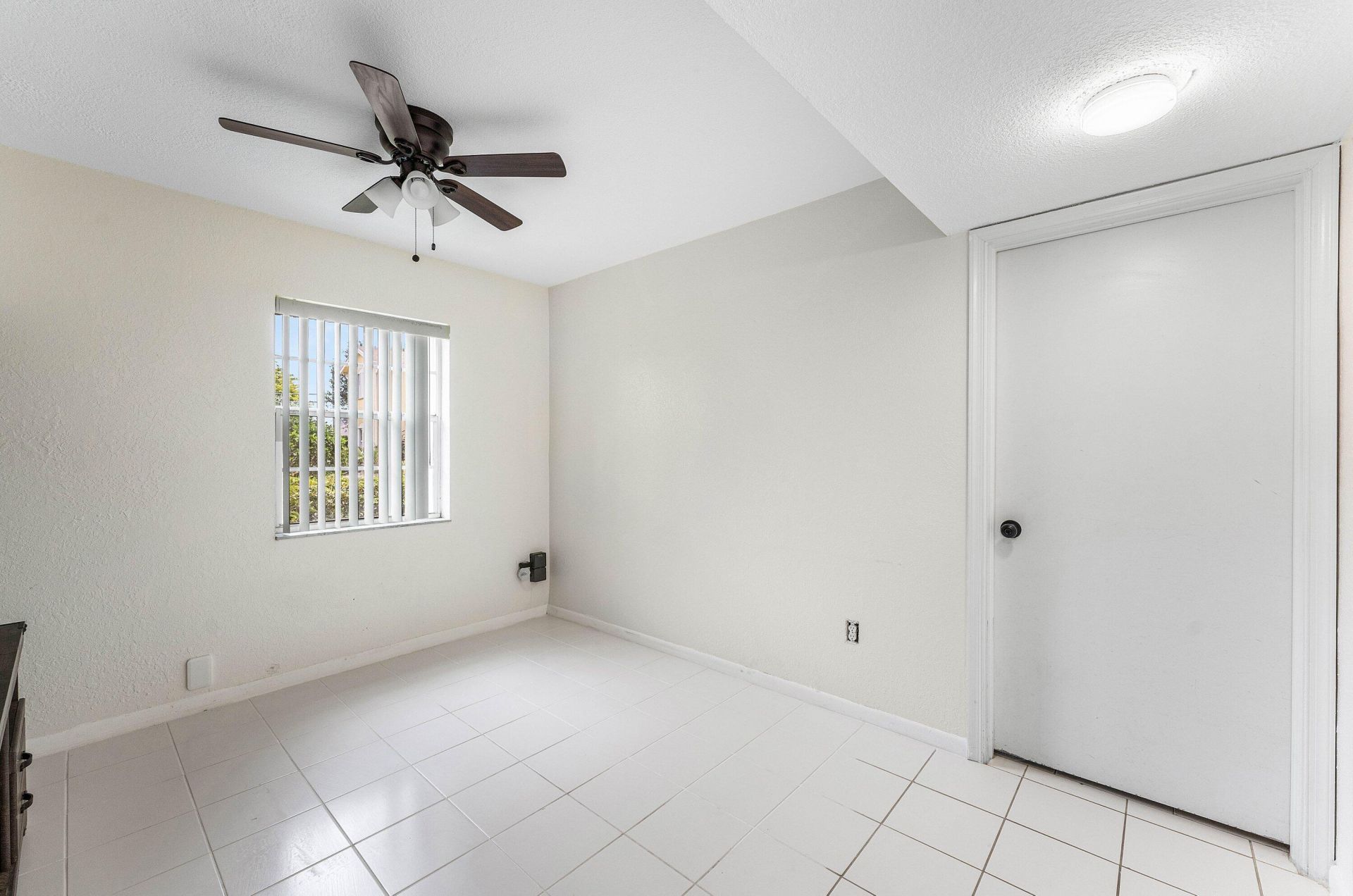 170 Waterside Drive, Unit 170, Hypoluxo, FL 33462 Photo