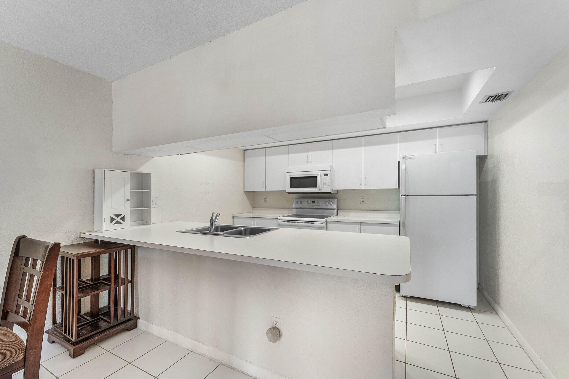 170 Waterside Drive, Unit 170, Hypoluxo, FL 33462 Photo