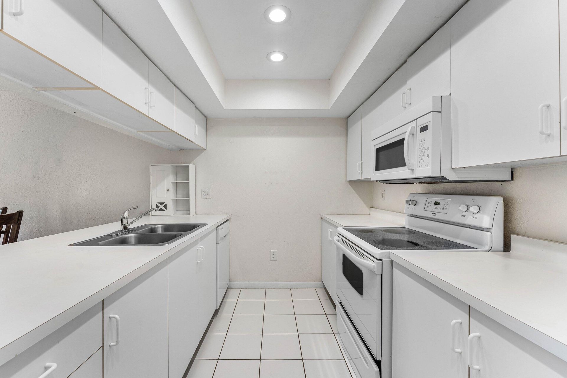 170 Waterside Drive, Unit 170, Hypoluxo, FL 33462 Photo