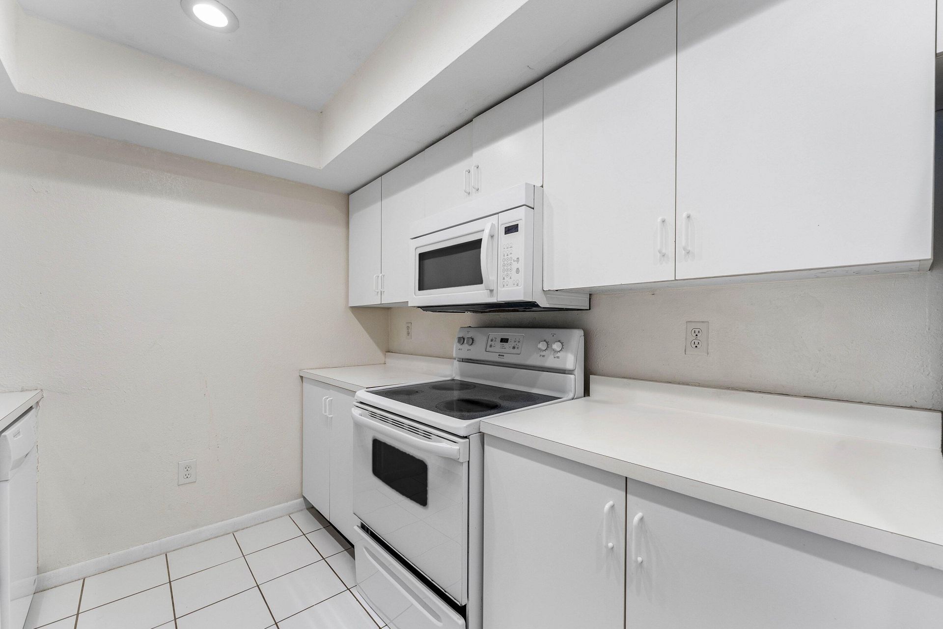 170 Waterside Drive, Unit 170, Hypoluxo, FL 33462 Photo