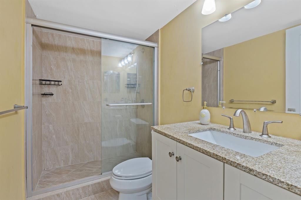 340 Sunset Drive, Unit 401, Fort Lauderdale, FL 33301 Photo