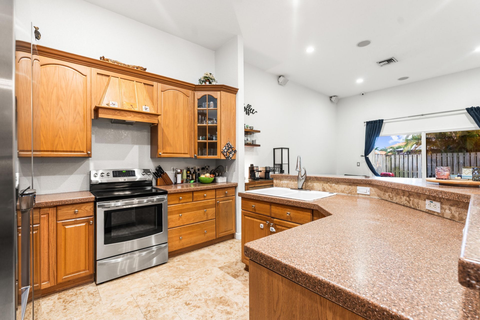 6562 Geneva Street, Lake Worth, FL 33467 Photo