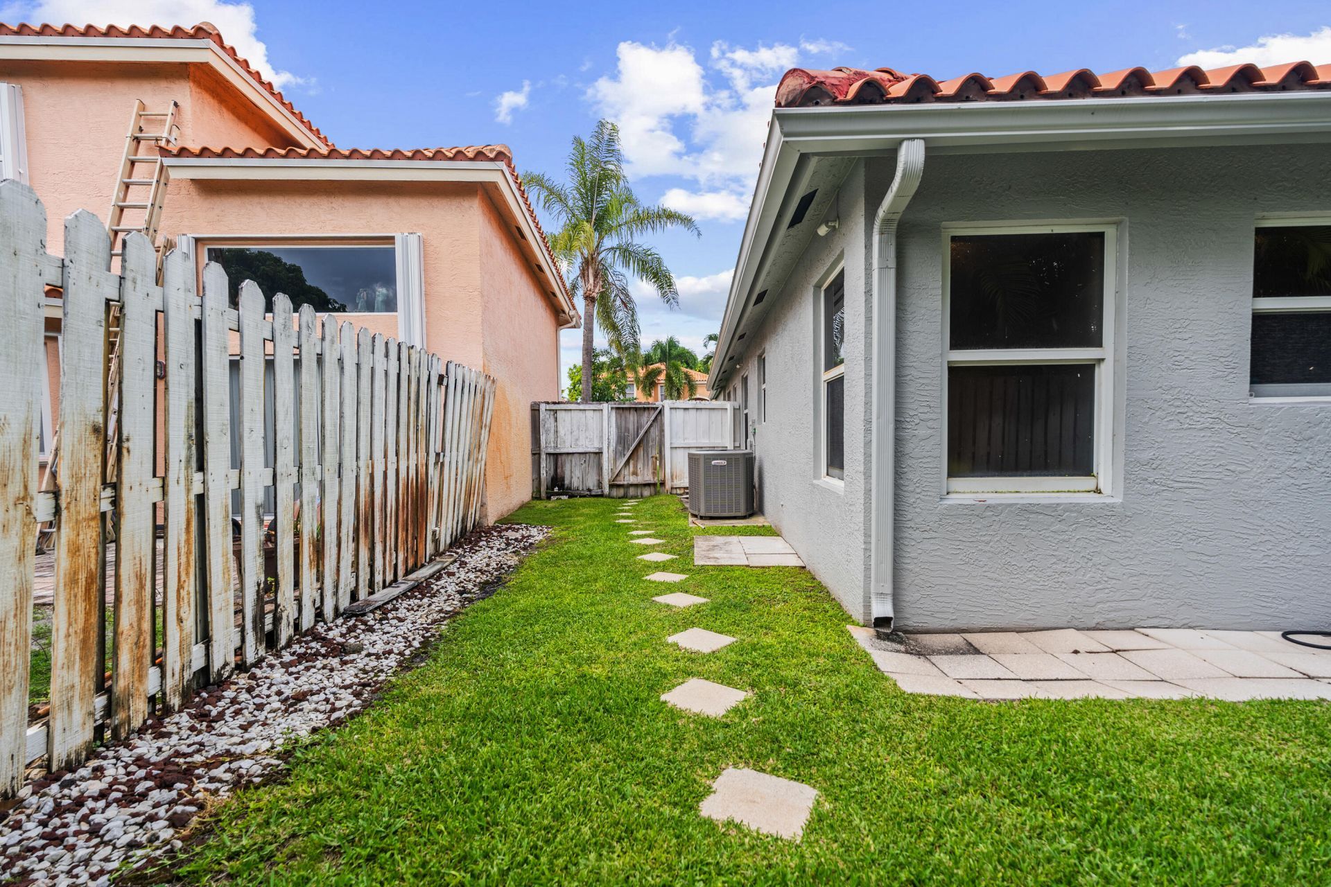 6562 Geneva Street, Lake Worth, FL 33467 Photo