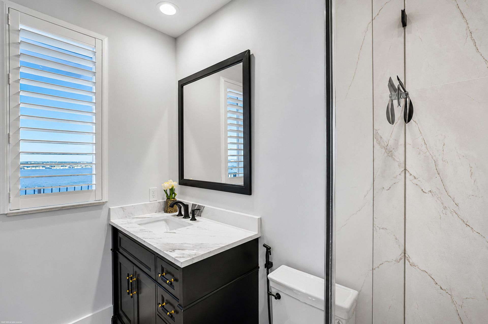5150 N Ocean Drive, Unit PH 2001, Singer Island, FL 33404 Photo