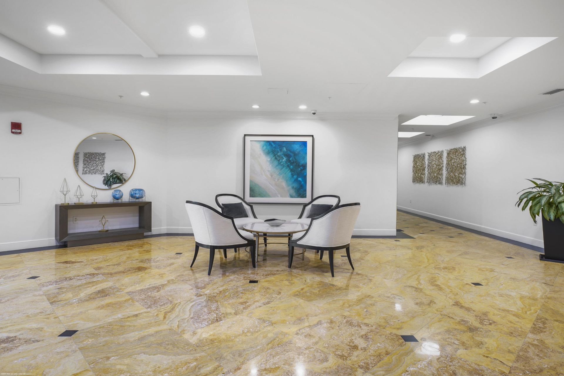 5150 N Ocean Drive, Unit PH 2001, Singer Island, FL 33404 Photo