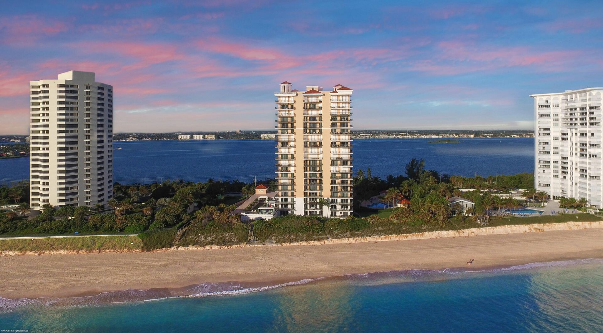 5150 N Ocean Drive, Unit PH 2001, Singer Island, FL 33404 Photo