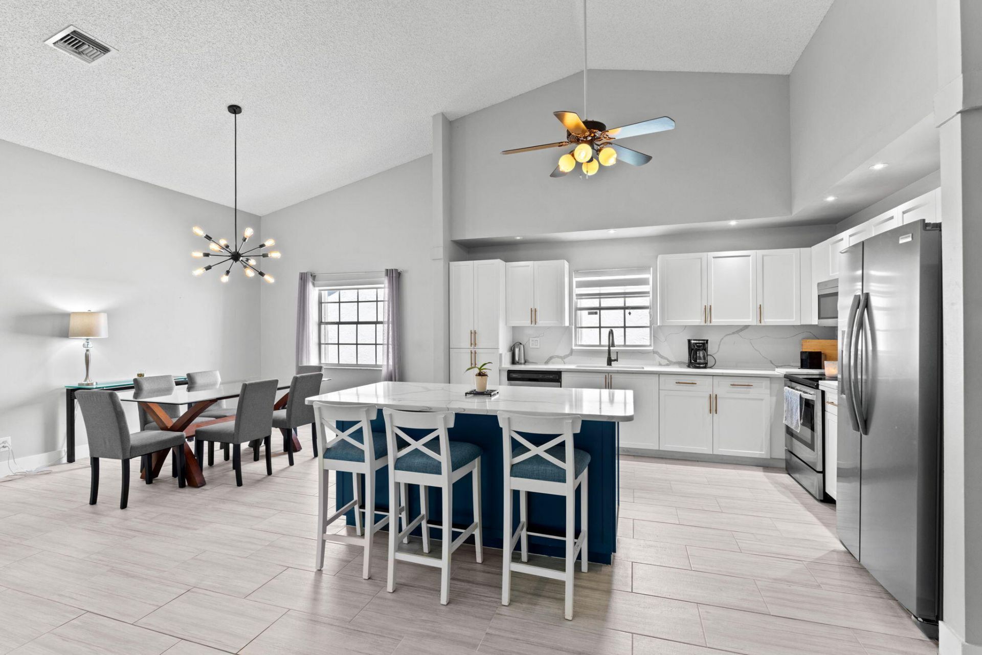 5256 Tiffany Anne Circle, West Palm Beach, FL 33417 Photo