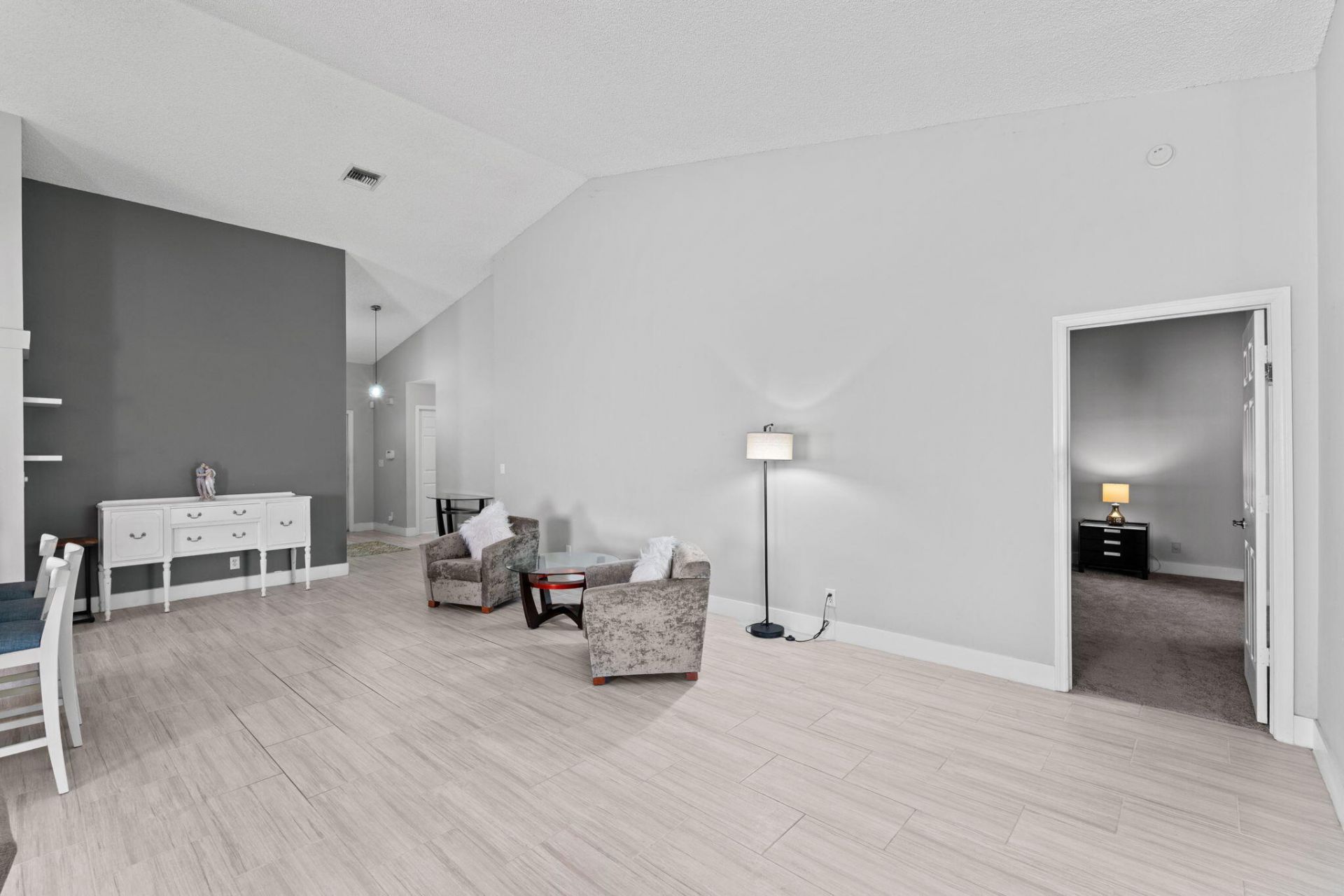 5256 Tiffany Anne Circle, West Palm Beach, FL 33417 Photo