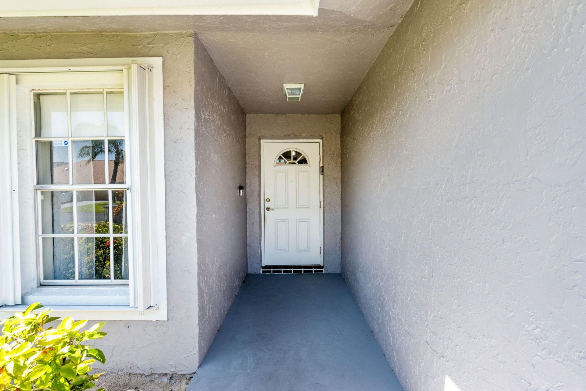 5256 Tiffany Anne Circle, West Palm Beach, FL 33417 Photo