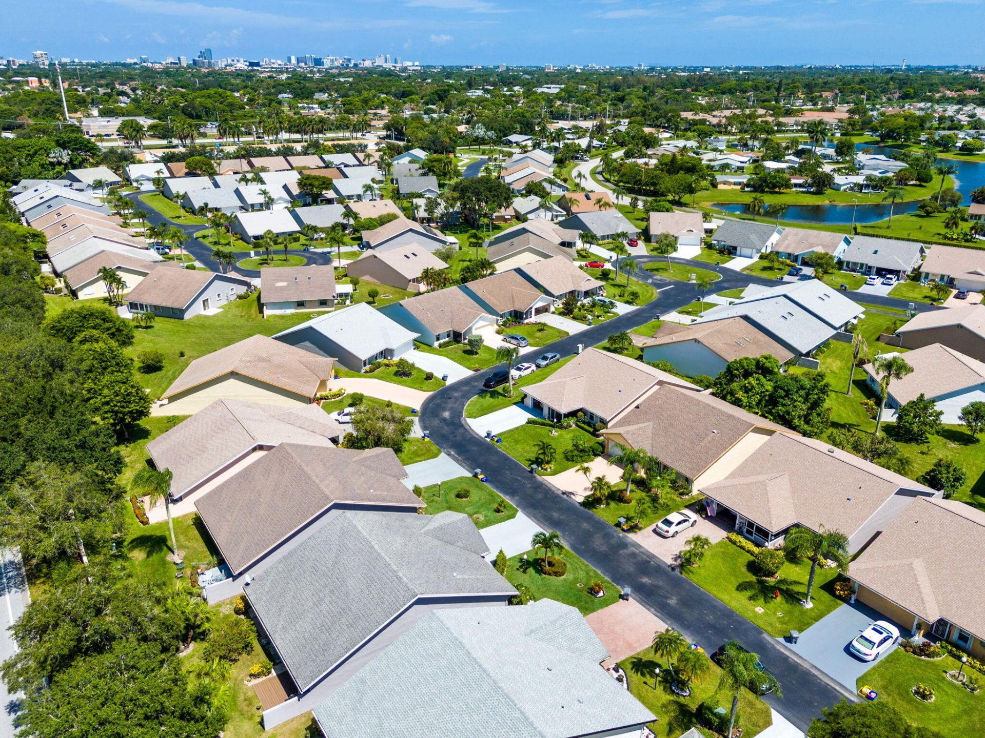 5256 Tiffany Anne Circle, West Palm Beach, FL 33417 Photo