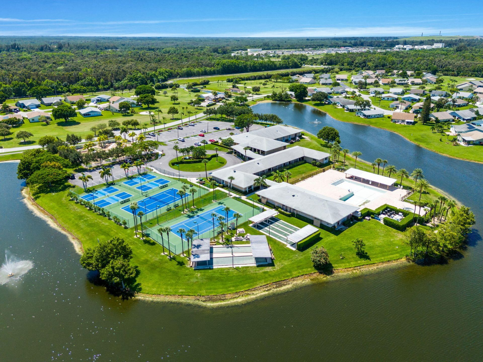 5256 Tiffany Anne Circle, West Palm Beach, FL 33417 Photo