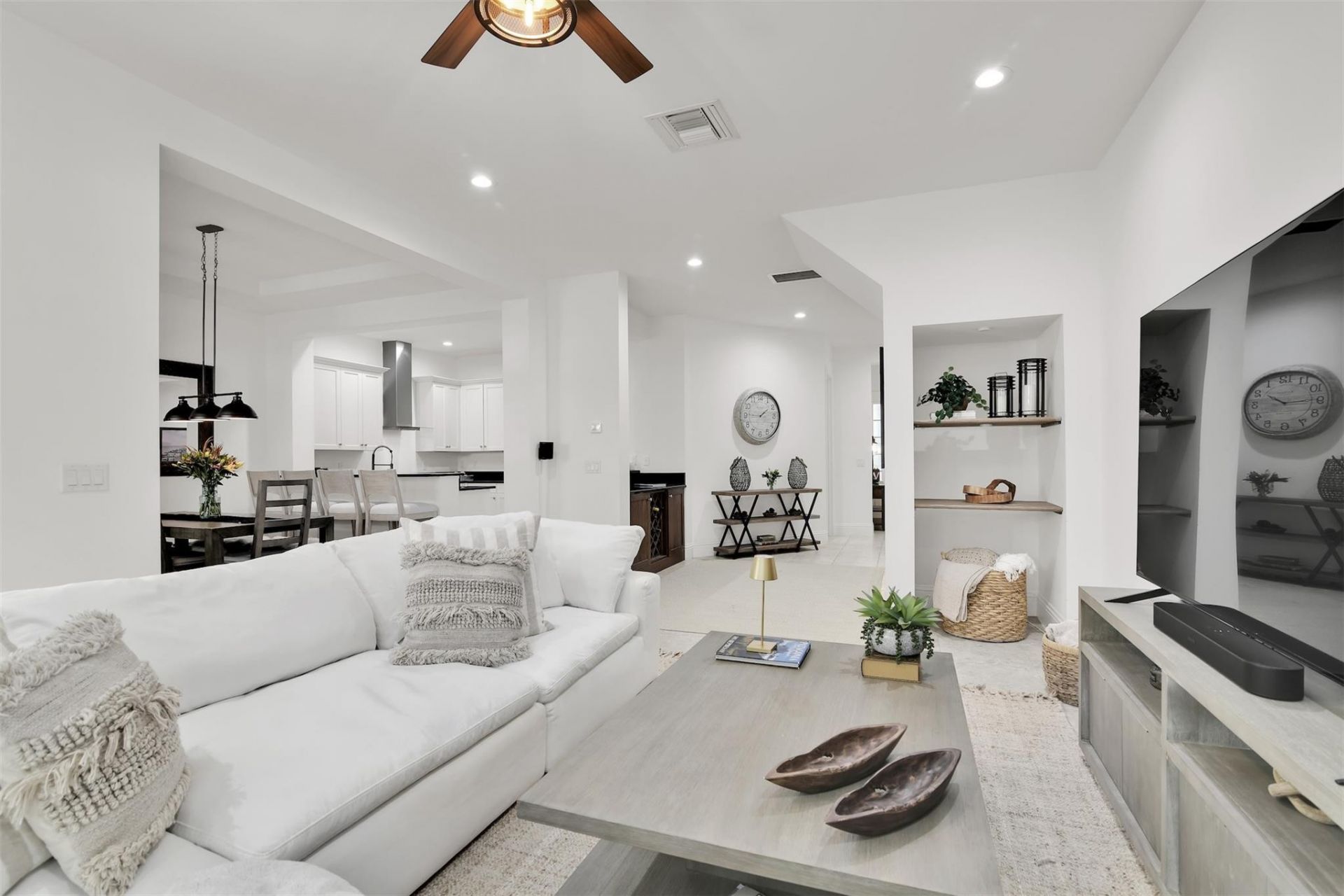 206 Mariner Court, North Palm Beach, FL 33408 Photo