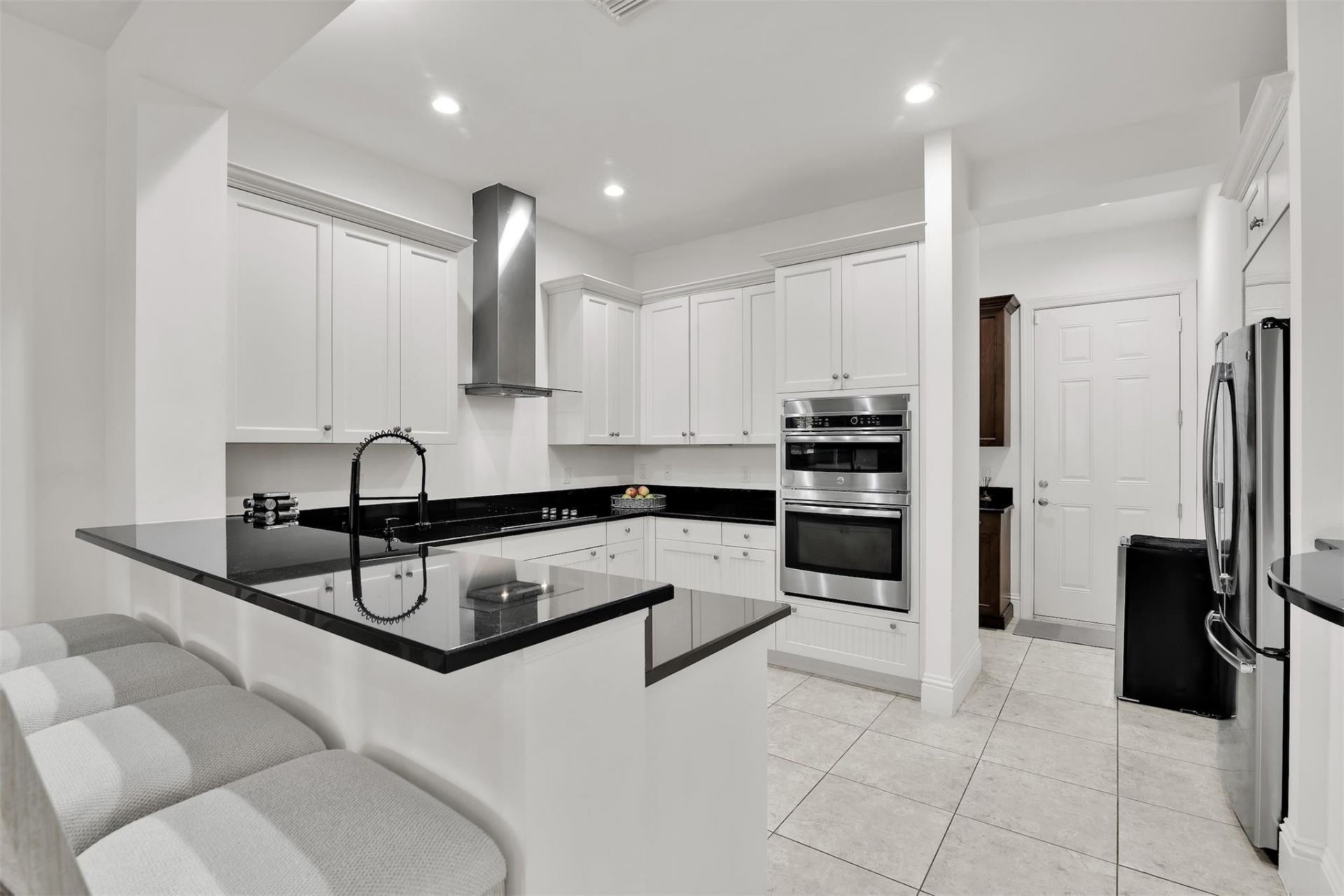 206 Mariner Court, North Palm Beach, FL 33408 Photo