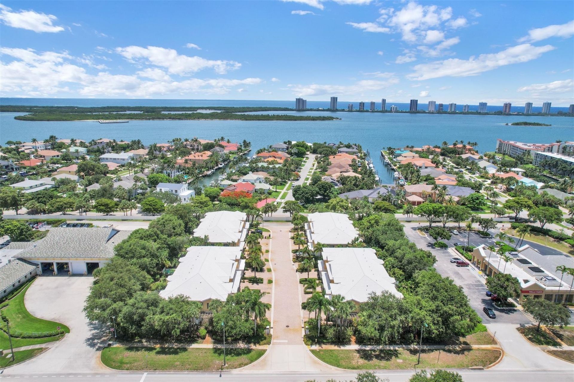 206 Mariner Court, North Palm Beach, FL 33408 Photo