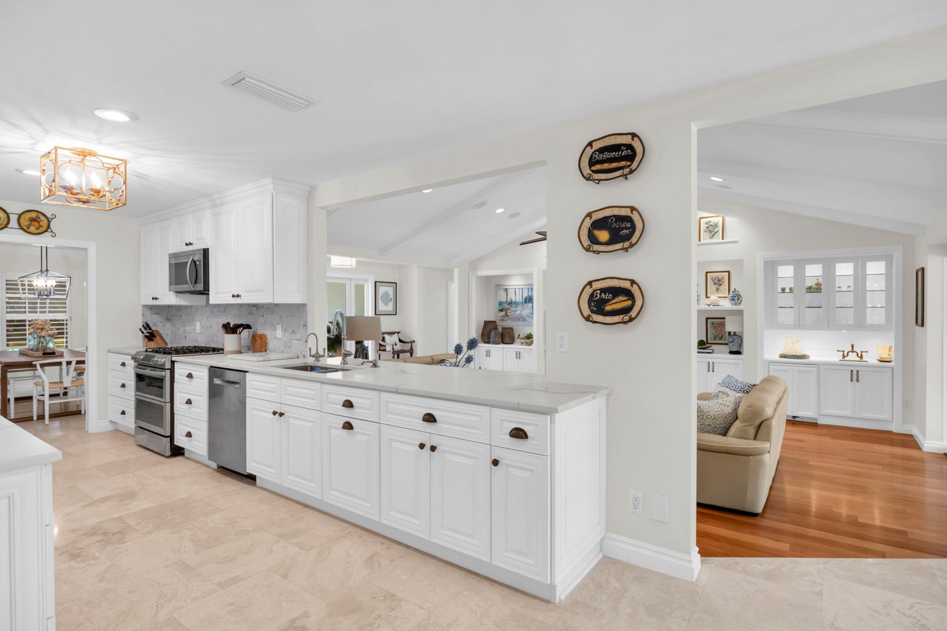 10410 SE Banyan Way, Tequesta, FL 33469 Photo