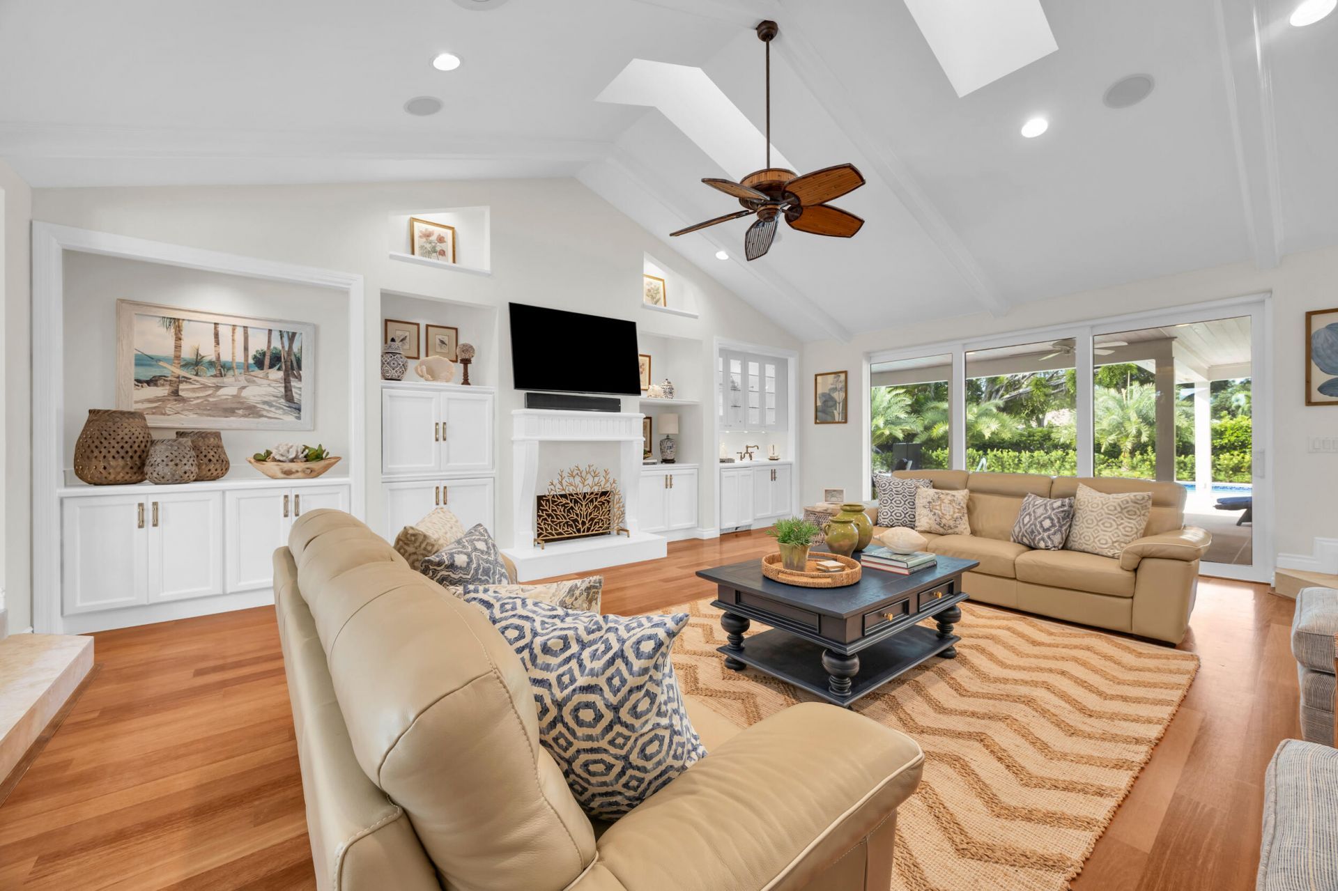 10410 SE Banyan Way, Tequesta, FL 33469 Photo