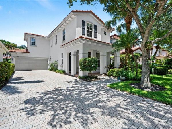 315 September Street, Palm Beach Gardens, FL 33410